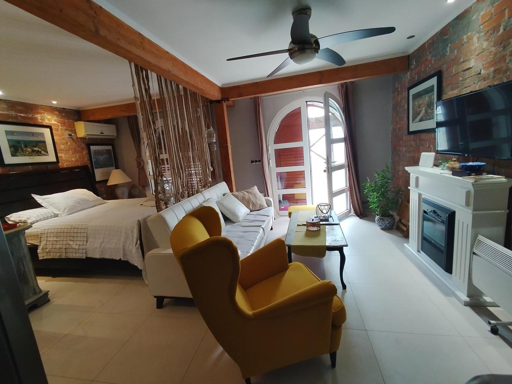 Apartment Casa Topic Блаце Стая снимка